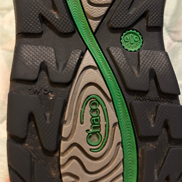 Chaco Size 5 Women’s Adjustable Strap Sandals - Picture 7 of 8